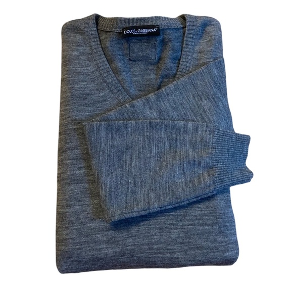 Dolce & Gabbana Men’s  V Neck Back Logo Wool V-neck Sweater Jumper Black Fits S - Picture 1 of 11